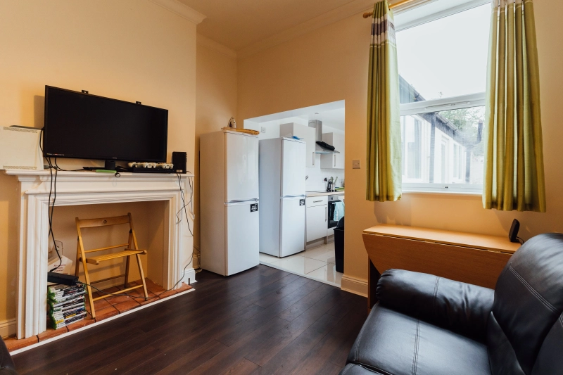 Hungate, LN1 1ET - 4 Bed - Thumbnail 10